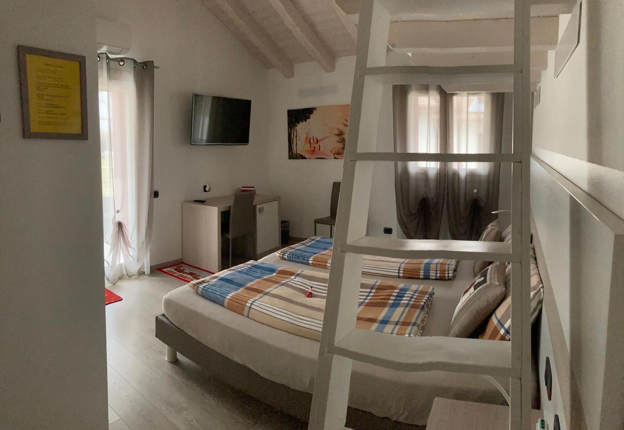 B&B Nuova Ostiglia Quinto Di Treviso Luaran gambar